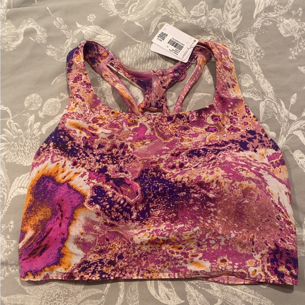 Lululemon NWT Stash It Bra
